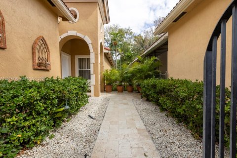 Villa ou maison à vendre à Coral Springs, Floride: 3 chambres, 152.08 m2 № 2076582 - photo 3