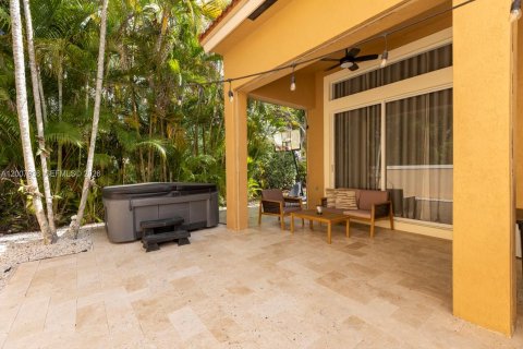 Villa ou maison à vendre à Coral Springs, Floride: 3 chambres, 152.08 m2 № 2076582 - photo 12