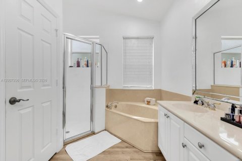 Villa ou maison à vendre à Coral Springs, Floride: 3 chambres, 152.08 m2 № 2076582 - photo 30