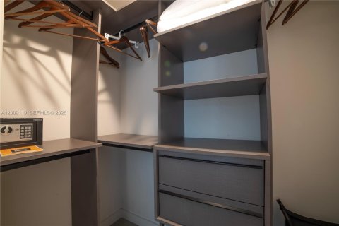 Copropriété à vendre à Miami, Floride: 1 chambre, 58.53 m2 № 2089816 - photo 13