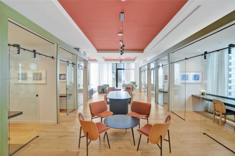 Copropriété à vendre à Miami, Floride: 1 chambre, 58.53 m2 № 2089816 - photo 24