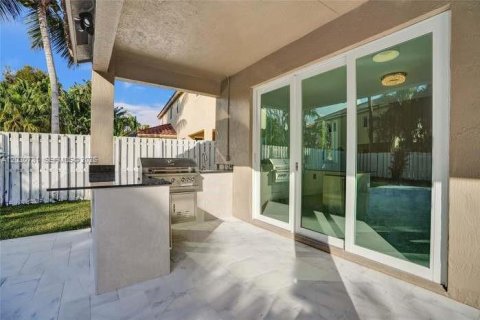 Casa en alquiler en Weston, Florida, 5 dormitorios, 309.46 m2 № 2077599 - foto 18