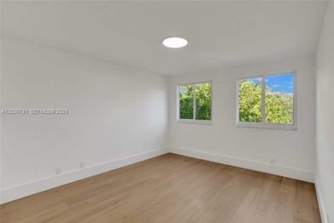 Casa en alquiler en Weston, Florida, 5 dormitorios, 309.46 m2 № 2077599 - foto 12