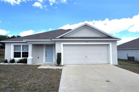 House in Frostproof, Florida 4 bedrooms, 180.79 sq.m. № 2210367