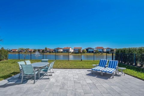 Купить виллу или дом в Орландо, Флорида 7 комнат, 222.04м2, № 2094331 - фото 3