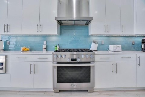 Купить виллу или дом в Орландо, Флорида 7 комнат, 222.04м2, № 2094331 - фото 13