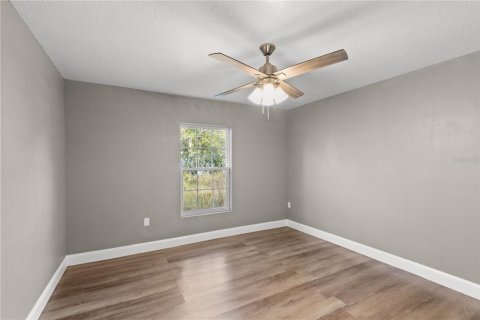 Villa ou maison à louer à Kissimmee, Floride: 3 chambres, 210.89 m2 № 1344615 - photo 16