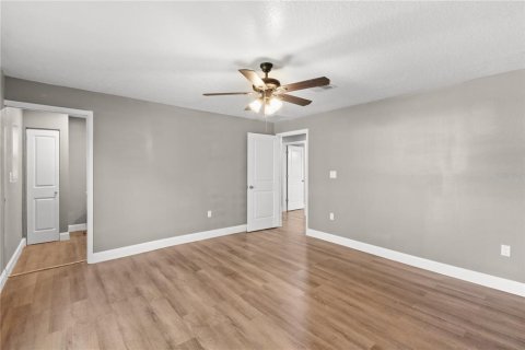 Villa ou maison à louer à Kissimmee, Floride: 3 chambres, 210.89 m2 № 1344615 - photo 19