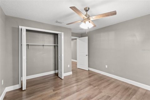 Villa ou maison à louer à Kissimmee, Floride: 3 chambres, 210.89 m2 № 1344615 - photo 17