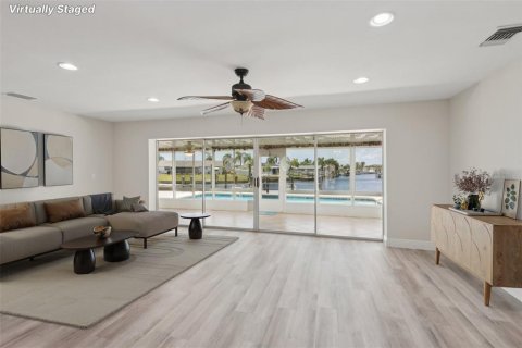 Villa ou maison à vendre à Apollo Beach, Floride: 3 chambres, 181.44 m2 № 1876092 - photo 5