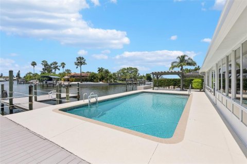 Villa ou maison à vendre à Apollo Beach, Floride: 3 chambres, 181.44 m2 № 1876092 - photo 30