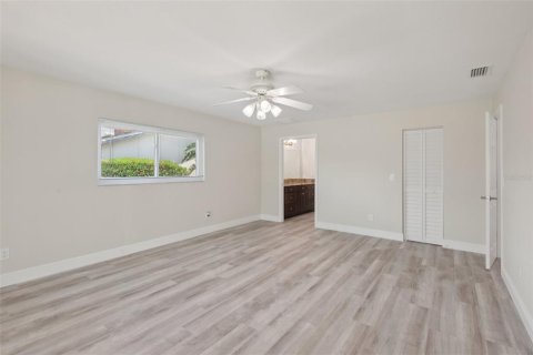 Villa ou maison à vendre à Apollo Beach, Floride: 3 chambres, 181.44 m2 № 1876092 - photo 16