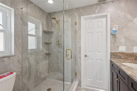 Villa ou maison à vendre à Apollo Beach, Floride: 3 chambres, 181.44 m2 № 1876092 - photo 18