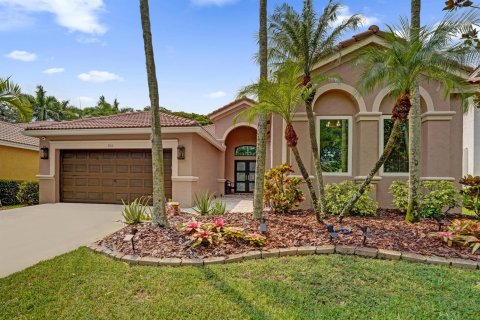 House in Weston, Florida 4 bedrooms, 208.29 sq.m. № 2173862