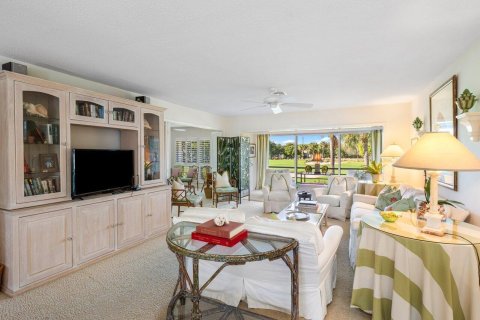 Condo in Boynton Beach, Florida, 3 bedrooms № 2082209 - photo 3