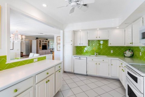 Condo in Boynton Beach, Florida, 3 bedrooms № 2082209 - photo 4
