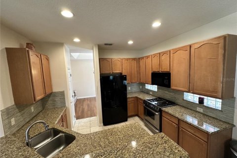 Casa en alquiler en Windermere, Florida, 3 dormitorios, 178.84 m2 № 1918225 - foto 8