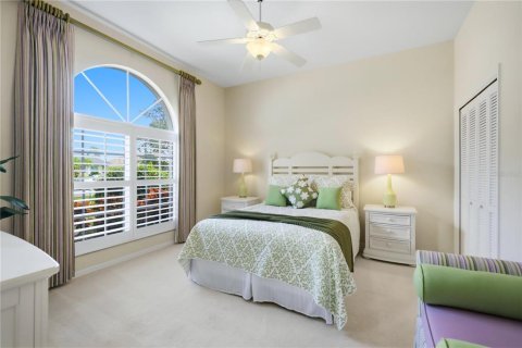 Villa ou maison à vendre à University Park, Floride: 4 chambres, 293.66 m2 № 2419222 - photo 16