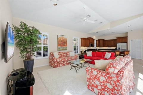 Villa ou maison à vendre à University Park, Floride: 4 chambres, 293.66 m2 № 2419222 - photo 8