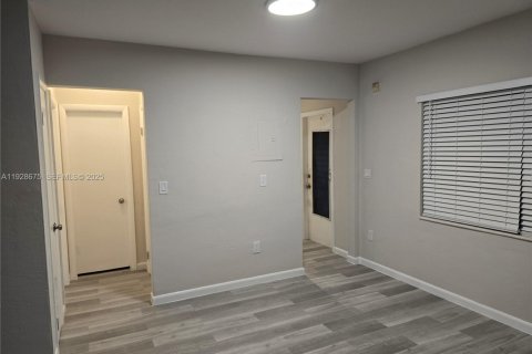 Apartment in Miami Beach, Florida 1 bedroom, 65.03 sq.m. № 1991348 - photo 19