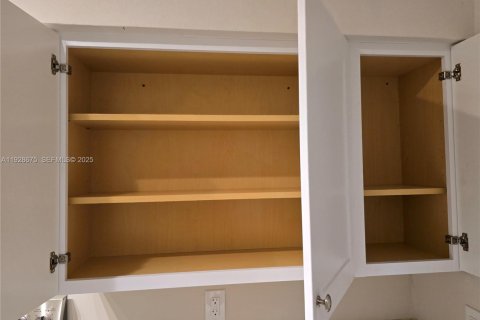 Apartment in Miami Beach, Florida 1 bedroom, 65.03 sq.m. № 1991348 - photo 22