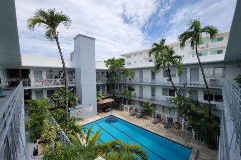 Apartment in Miami Beach, Florida 1 bedroom, 65.03 sq.m. № 1991348 - photo 2