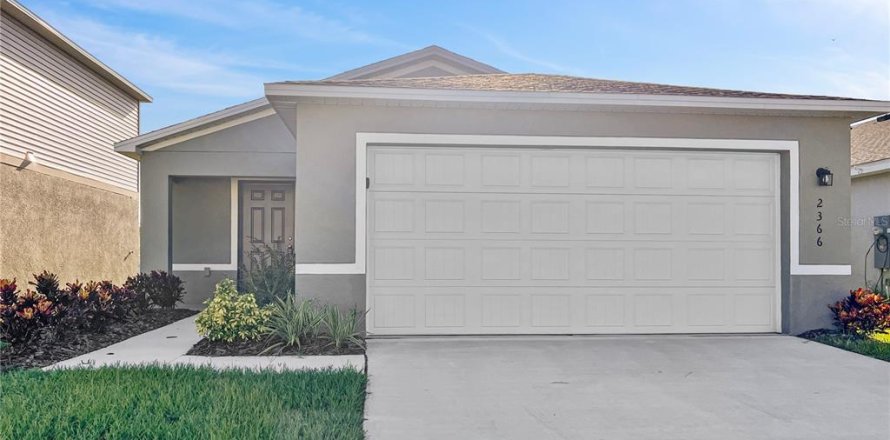 Casa en Eagle Lake, Florida 4 dormitorios, 146.97 m2 № 1894145
