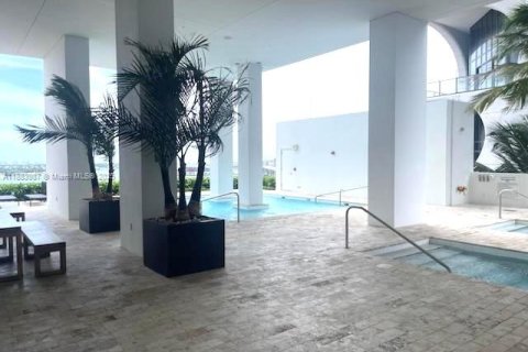 Condominio en venta en Miami, Florida, 1 dormitorio, 73.49 m2 № 1978533 - foto 21