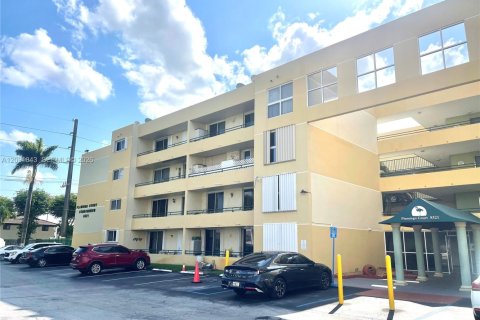 Condo à Miami, Floride, 2 chambres  № 2077938