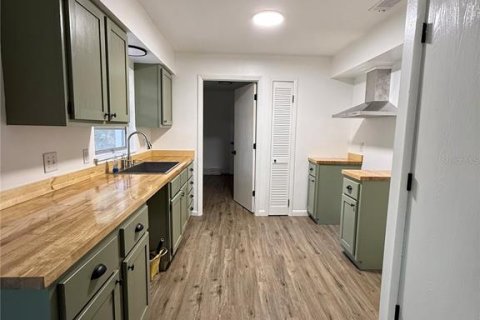 Casa en venta en Trenton, Florida, 4 dormitorios, 124.86 m2 № 2109872 - foto 13