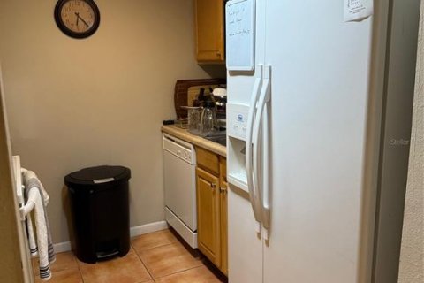 Condo in Orlando, Florida, 2 bedrooms  № 1560579 - photo 3