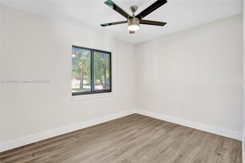 House in Lake Worth, Florida 3 bedrooms, 116.59 sq.m. № 1842854 - photo 19