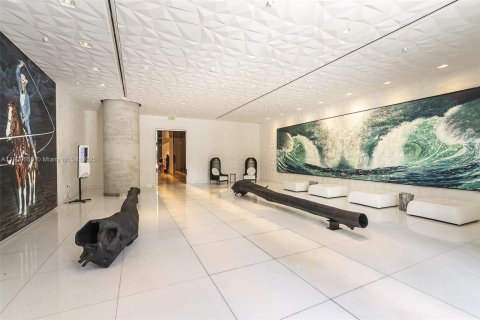 Condominio en alquiler en Miami, Florida, 2 dormitorios, 80.64 m2 № 1951973 - foto 5