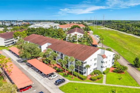 Condo à Clearwater, Floride, 2 chambres  № 2387309