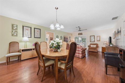 Villa ou maison à vendre à The Villages, Floride: 3 chambres, 115.2 m2 № 2406298 - photo 7