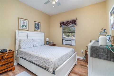 Villa ou maison à vendre à Port Charlotte, Floride: 4 chambres, 209.49 m2 № 2136246 - photo 20