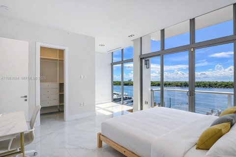 Adosado en venta en Hollywood, Florida, 3 dormitorios, 299.15 m2 № 2043572 - foto 8