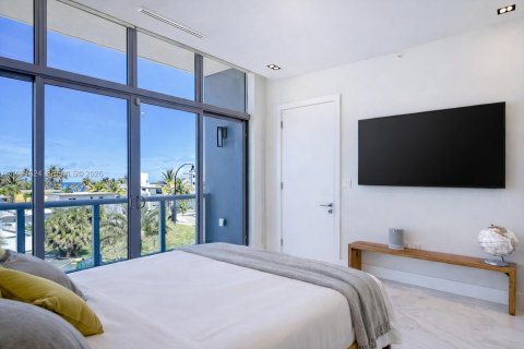 Adosado en venta en Hollywood, Florida, 3 dormitorios, 299.15 m2 № 2043572 - foto 12