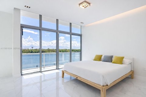 Adosado en venta en Hollywood, Florida, 3 dormitorios, 299.15 m2 № 2043572 - foto 9