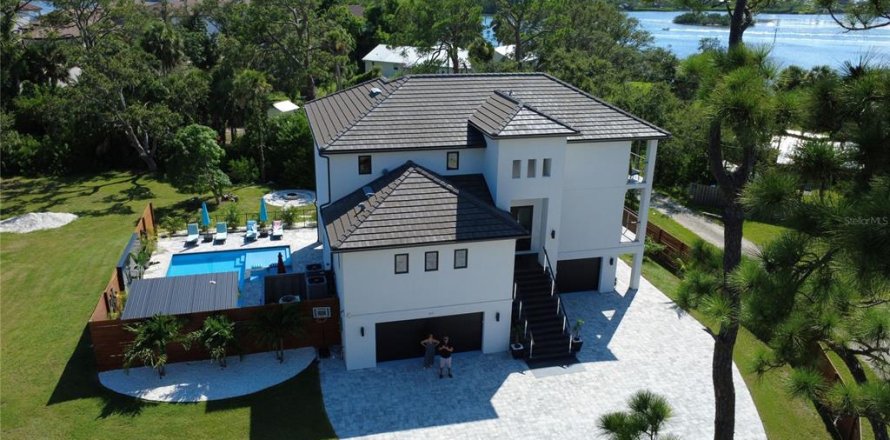Villa ou maison à Nokomis, Floride 4 chambres, 306.58 m2 № 1866377