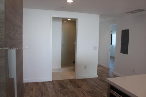 Copropriété à vendre à Miami, Floride: 2 chambres, 111.3 m2 № 1710918 - photo 11