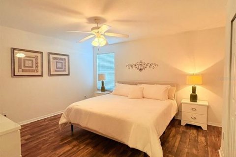 Townhouse in Kissimmee, Florida 4 bedrooms, 151.99 sq.m. № 1593105 - photo 22