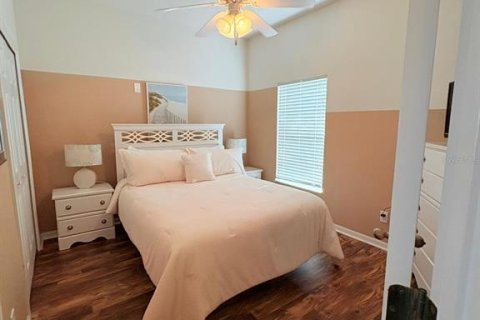 Townhouse in Kissimmee, Florida 4 bedrooms, 151.99 sq.m. № 1593105 - photo 14