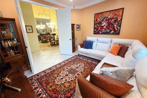 Condo in Naples, Florida, 2 bedrooms  № 2139158 - photo 19