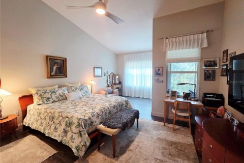 Condo in Naples, Florida, 2 bedrooms  № 2139158 - photo 9