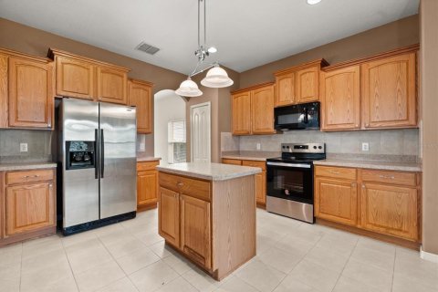House in Orlando, Florida 4 bedrooms, 251.86 sq.m. № 1908834 - photo 3