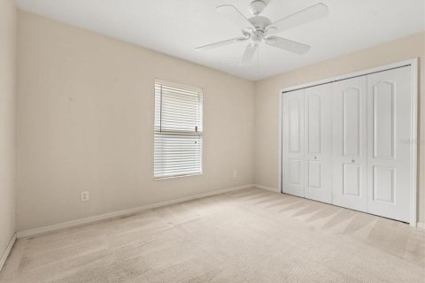 House in Orlando, Florida 4 bedrooms, 251.86 sq.m. № 1908834 - photo 15