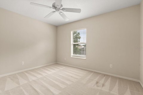 House in Orlando, Florida 4 bedrooms, 251.86 sq.m. № 1908834 - photo 18