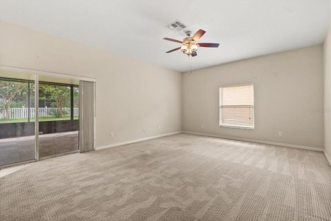 House in Orlando, Florida 4 bedrooms, 251.86 sq.m. № 1908834 - photo 6