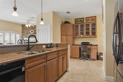 Touwnhouse à vendre à New Port Richey, Floride: 3 chambres, 183.2 m2 № 2406529 - photo 8